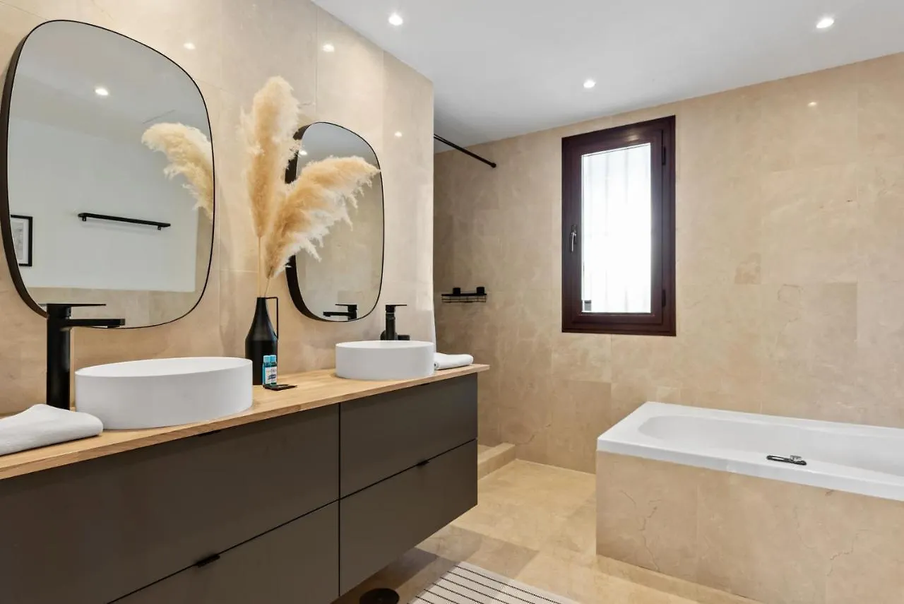 Lux Villa With Private Pool Near The Beach By Costarentals - Ref 55 El Faro 0*,